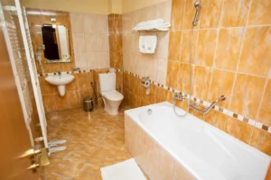 Hotel Boss - Dvojlôžková Lux kupelna